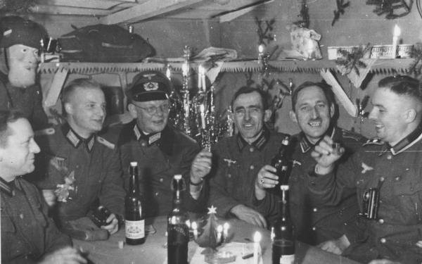 German Christmas Bags (Set of 3) — image 10