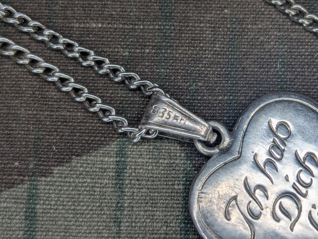 'Ich Hab Dich Lieb' Heart Necklace 835 — image 4