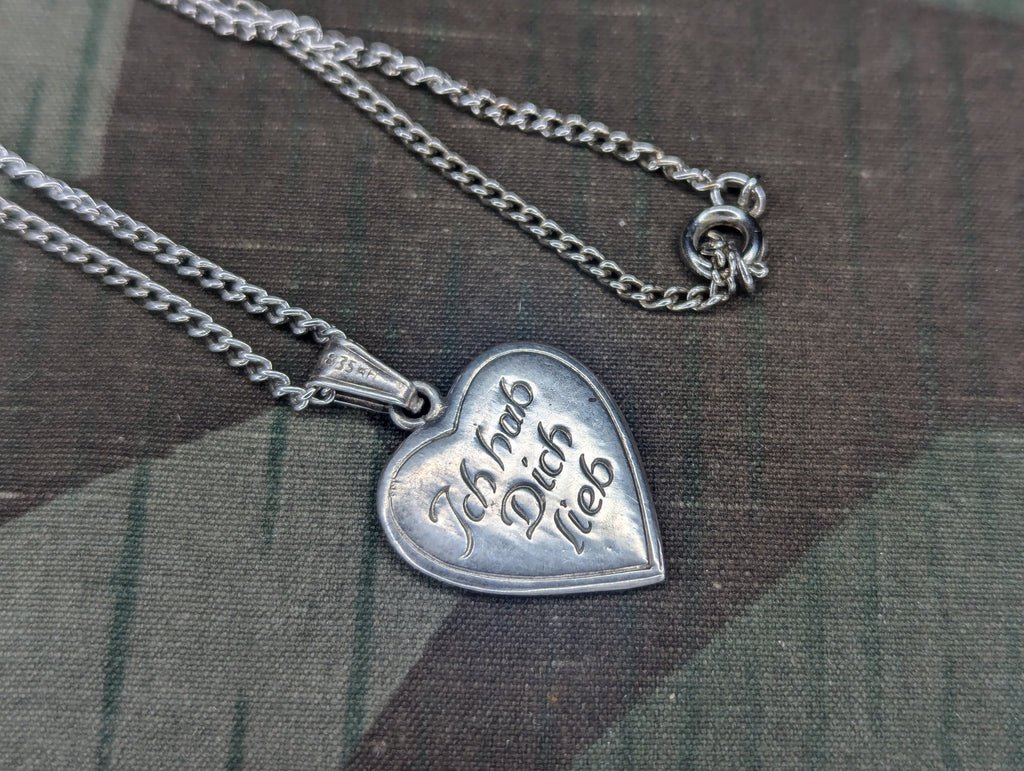 'Ich Hab Dich Lieb' Heart Necklace 835 — image 5