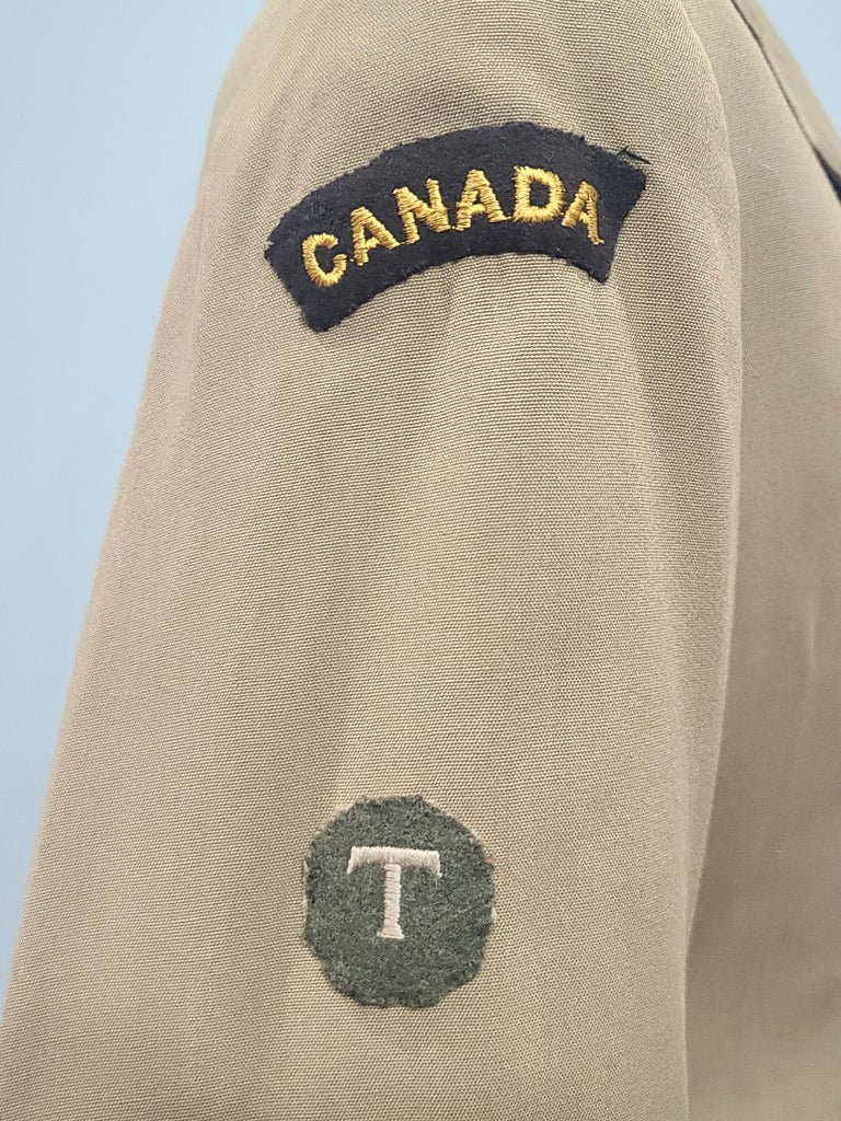 CWAC Canadian WAC Uniform: Jacket and Skirt(B-34' W-24.5' H-34') — image 13