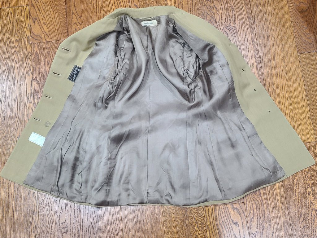 CWAC Canadian WAC Uniform: Jacket and Skirt(B-34' W-24.5' H-34') — image 24
