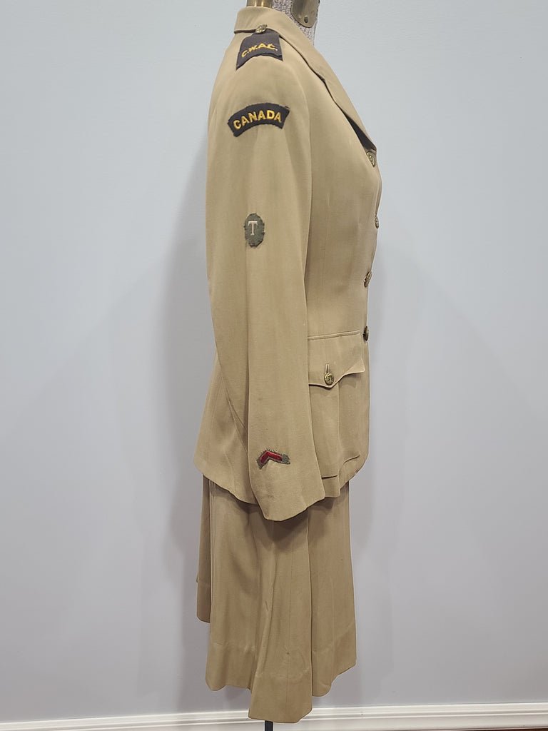 CWAC Canadian WAC Uniform: Jacket and Skirt(B-34' W-24.5' H-34') — image 5