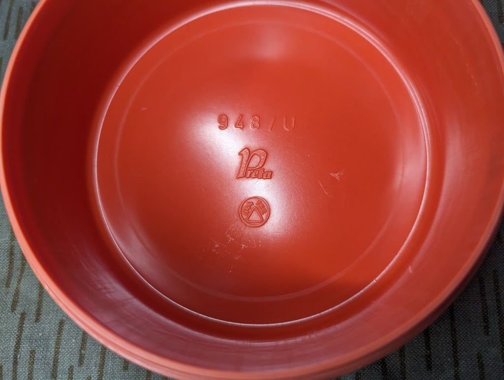 East German Fat Dish with Liner — image 5