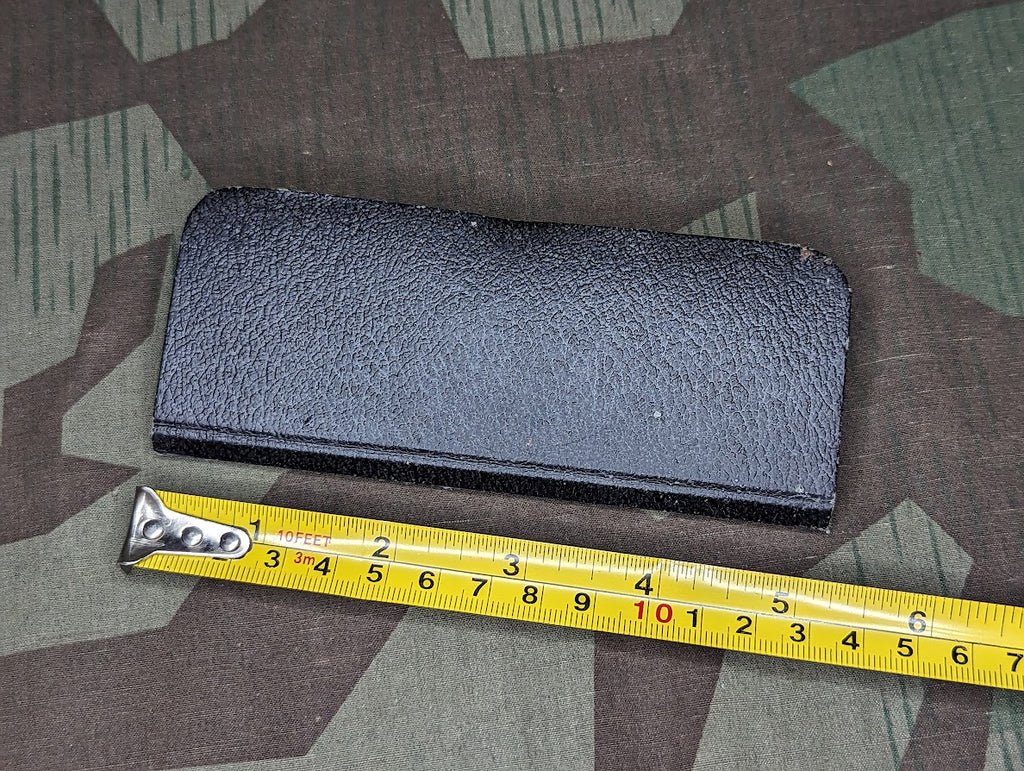 Red Pocket Comb with Mirror — image 4