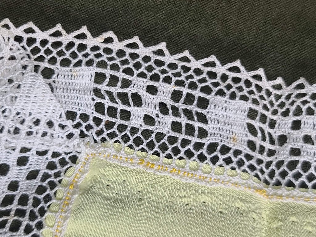 Souvenir From Belgium Hankie — image 8