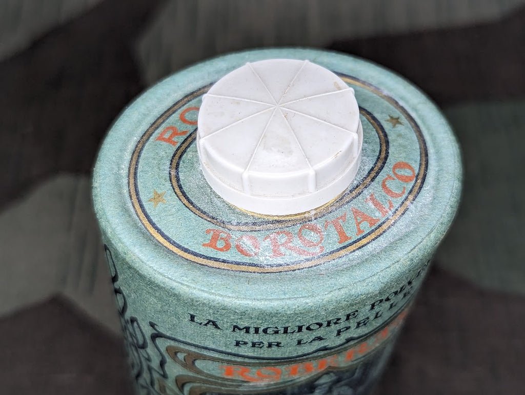 Italian Roberts Talcum Powder — image 4