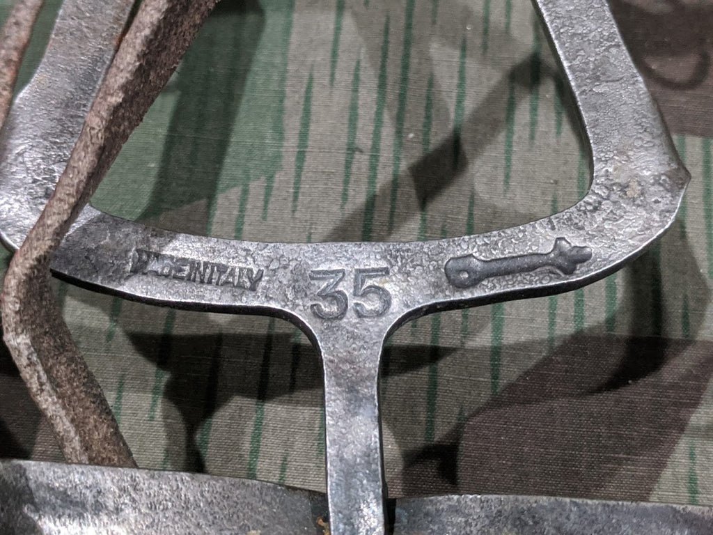 Italian Made Crampons in Pouch — image 3