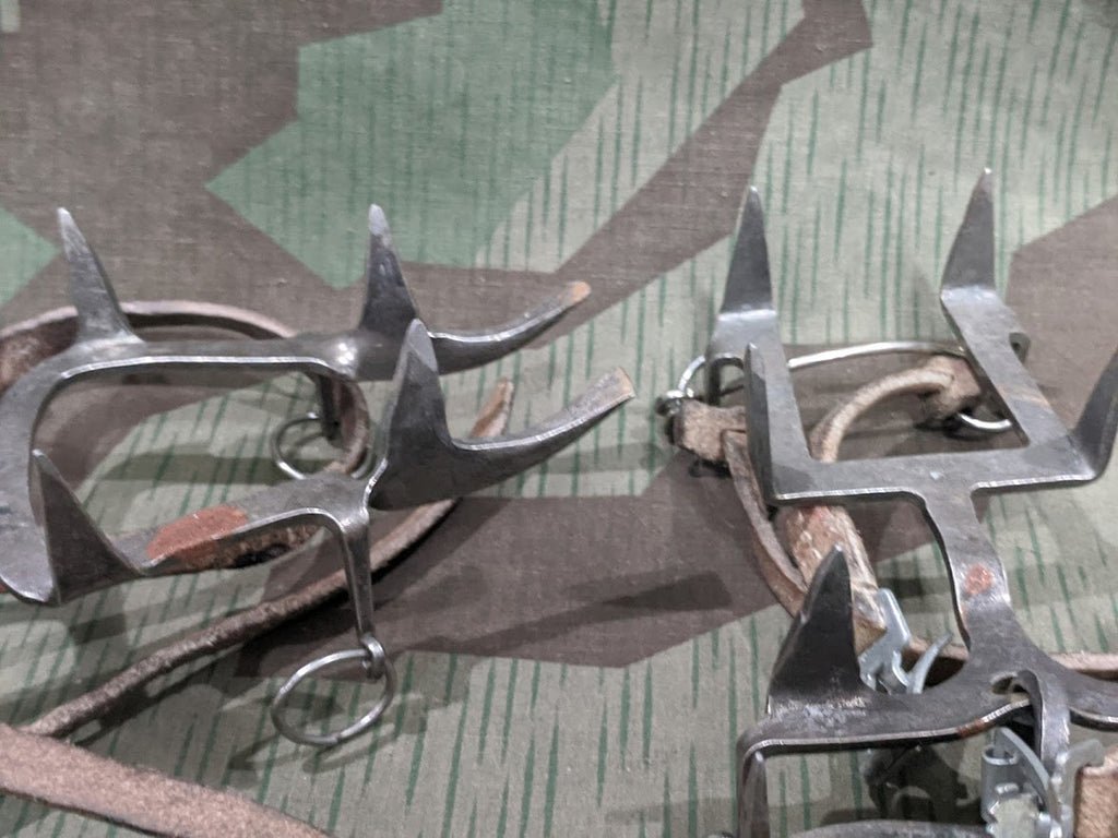 Italian Made Crampons in Pouch — image 8