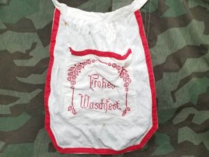 Frohes Waschfest Apron (as-is)