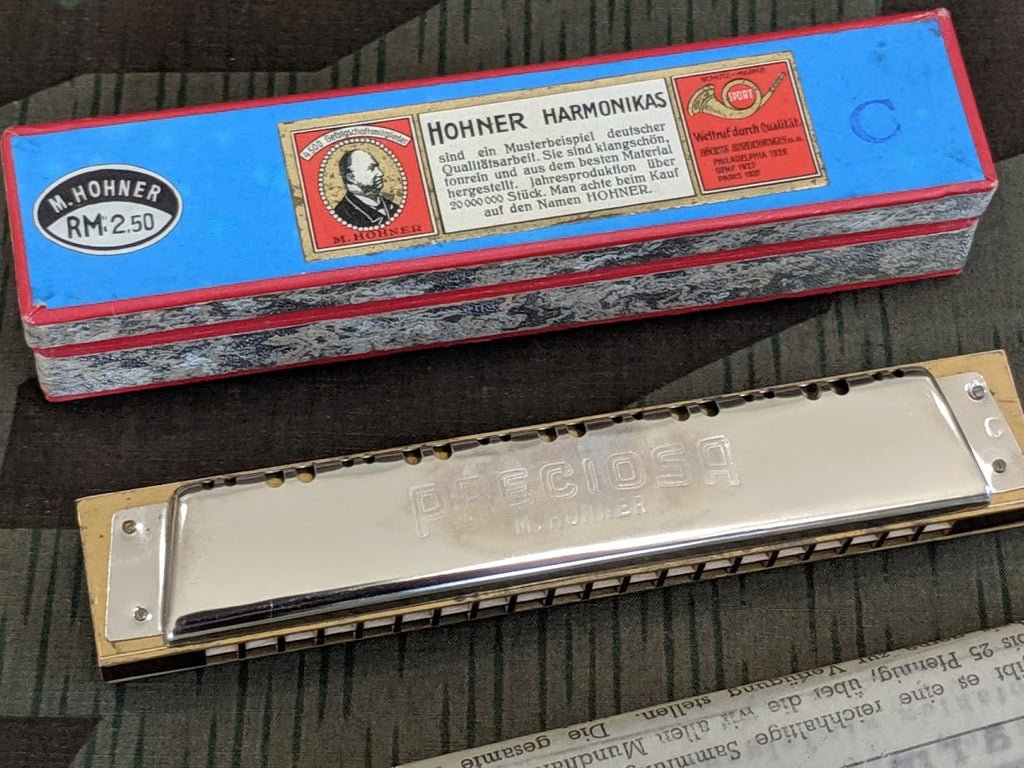 Preciosa Hohner C Harmonica in Box — image 5