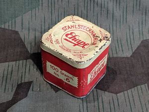 Stahlstecknadeln 100g Sewing Needle Tin