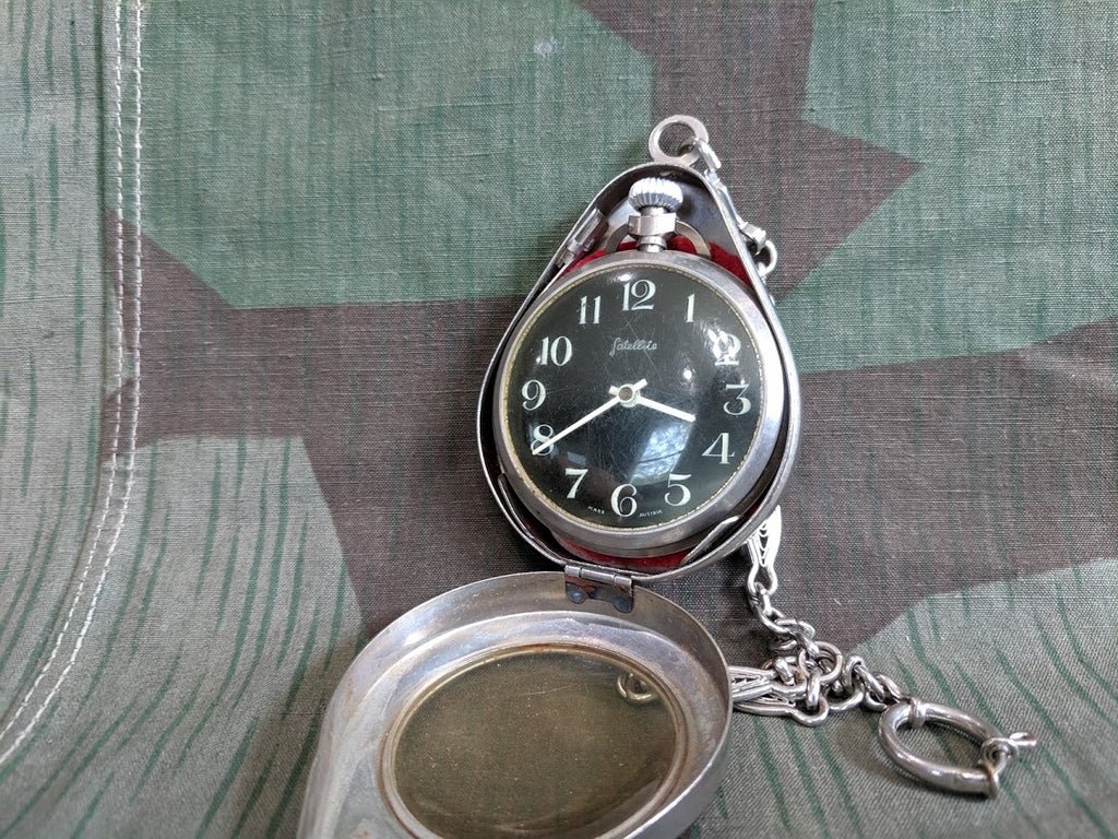 Pocket Watch in Protector with Chain — image 4