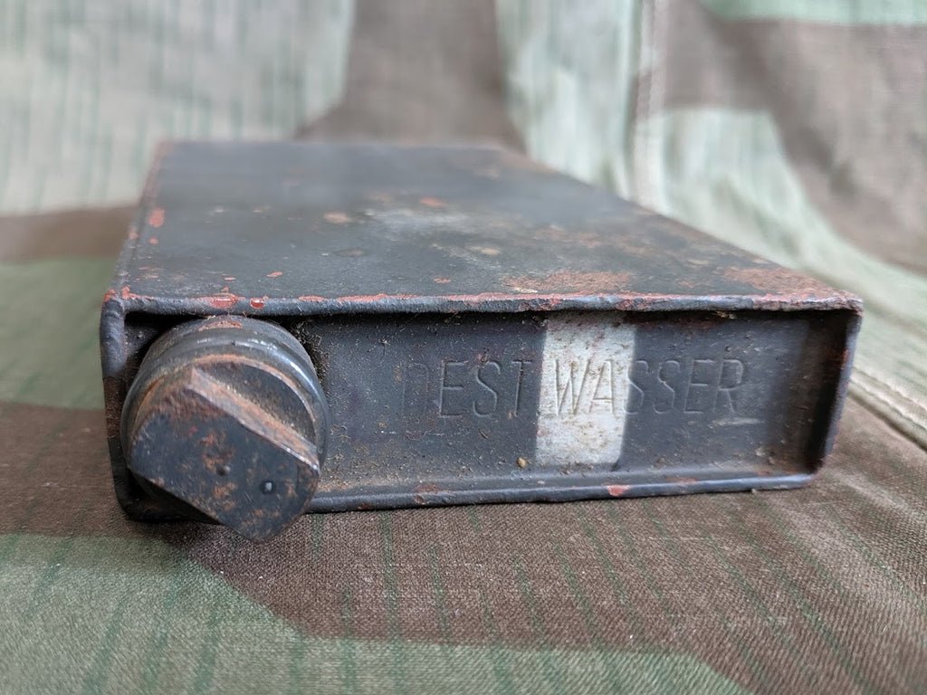 Distilled Water Can for Batteries — image 2