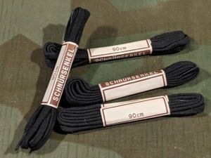 Black Shoelaces 90cm