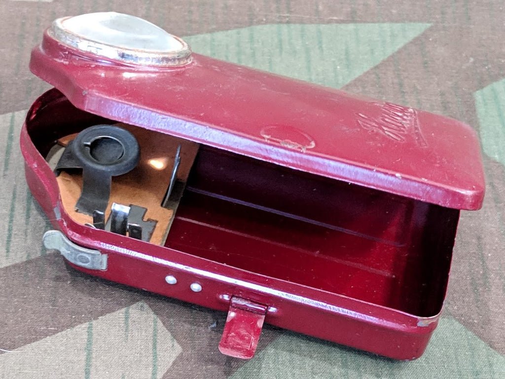 Hassia Red Flashlight — image 6