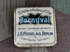Bornyval Medicine Tin