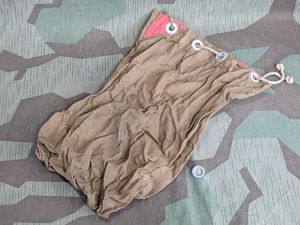 Gebirgsjager Ditty Bag Red AS-IS