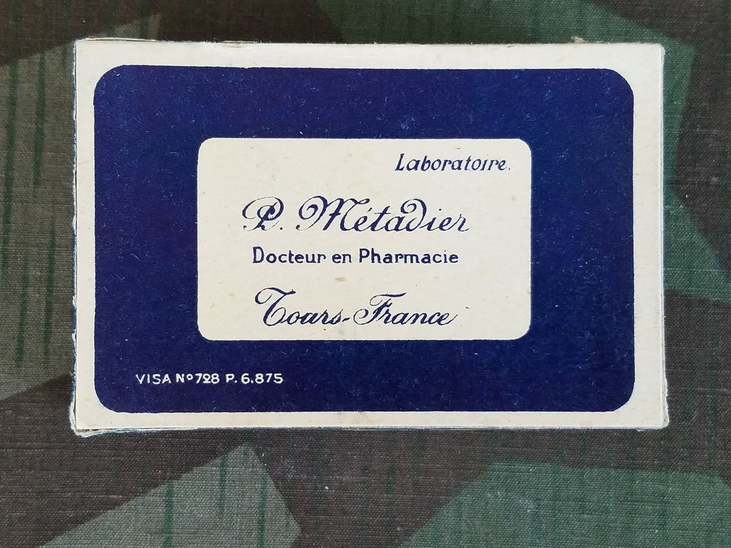 French Kalmine Pill Box with Contents — image 6