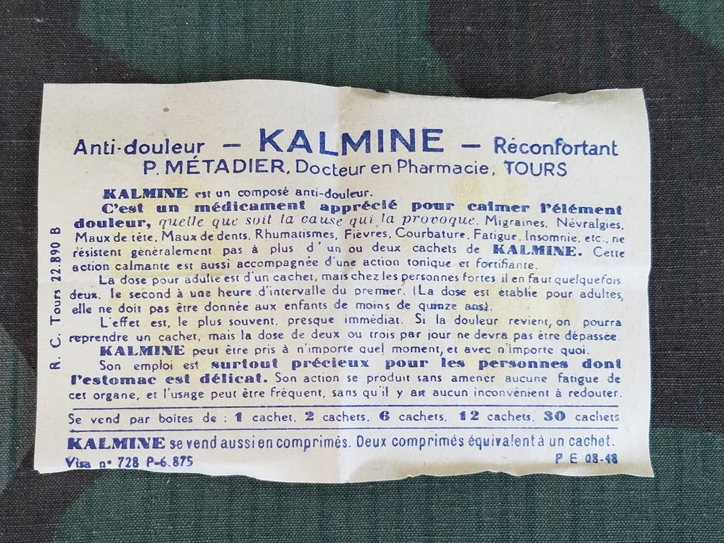 French Kalmine Pill Box with Contents — image 7