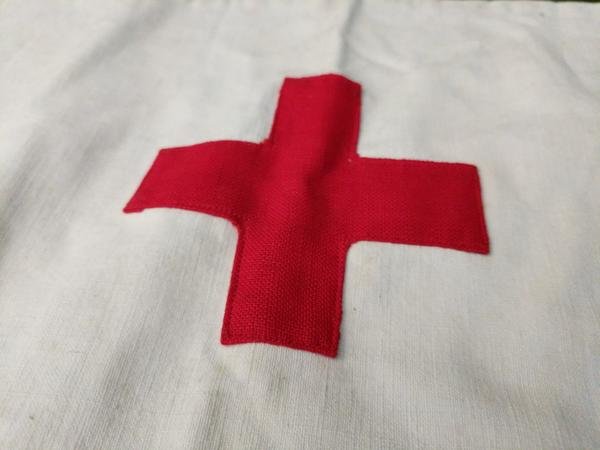 DRK German Red Cross Vehicle Fender Flag Set — image 3