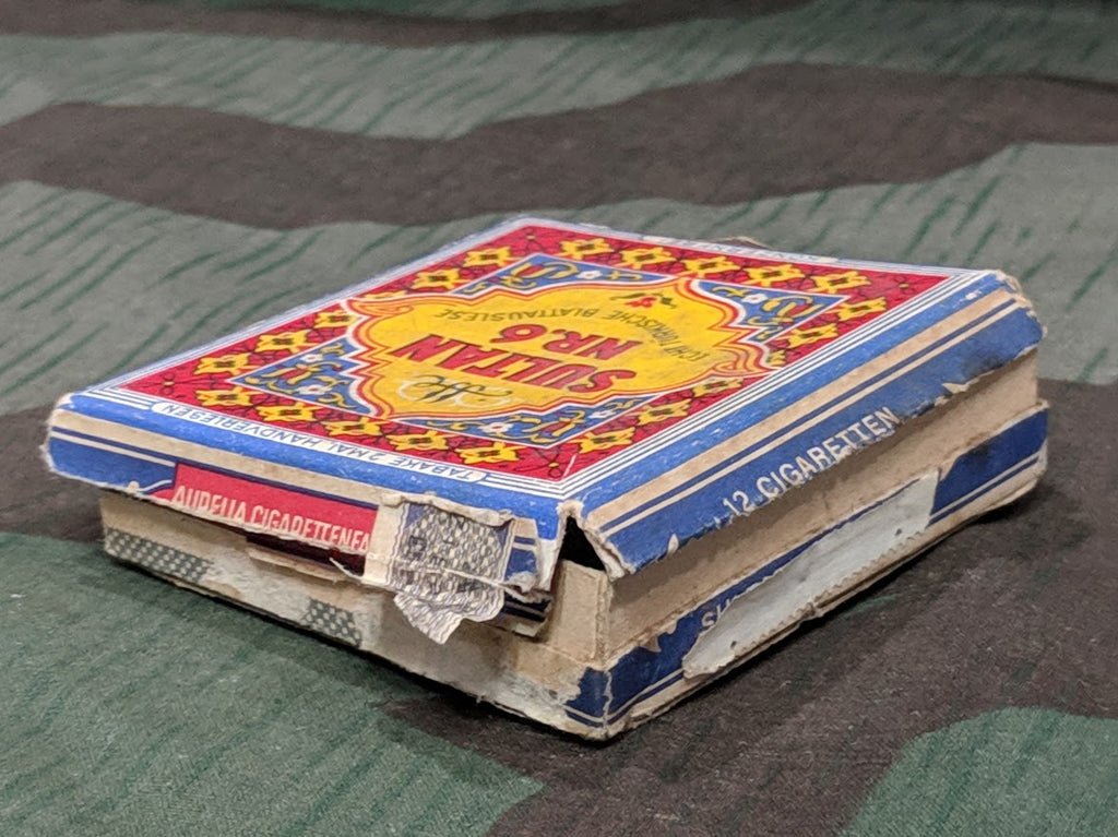 Sultan Cardboard Cigarette Box — image 6