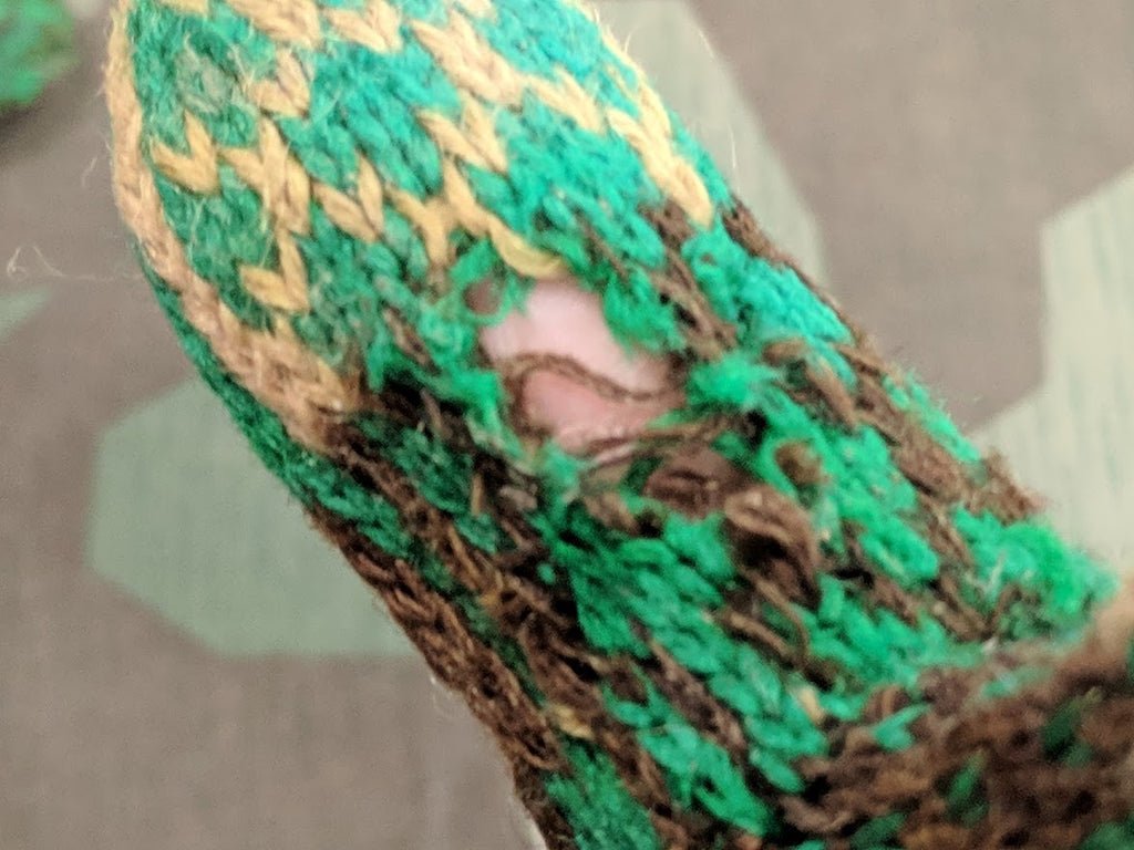 Brown Green and Cream Colored Mittens — image 10