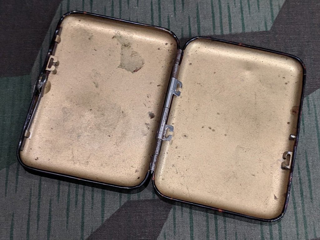 Small Celluloid Cigarette Case — image 3