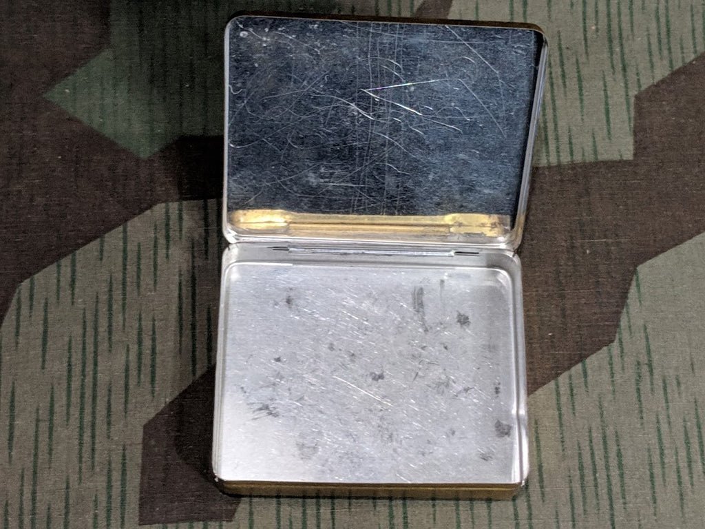 Fancy Reemtsma Cigarette Tin — image 3