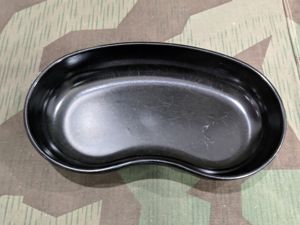 Bakelite DRGM Kidney-Bean Shaped Medical Bowl