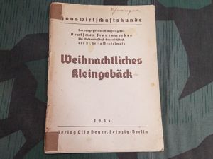 1935 Weihnachtliches Kleingebäck Christmas Cookbook