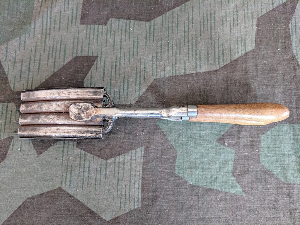 Vintage German Hair Waving Iron — image 2