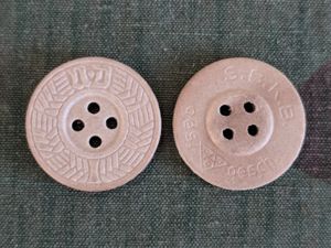 Arbeitsdienst Pressed Paper 20mm Buttons (Lot of 5)