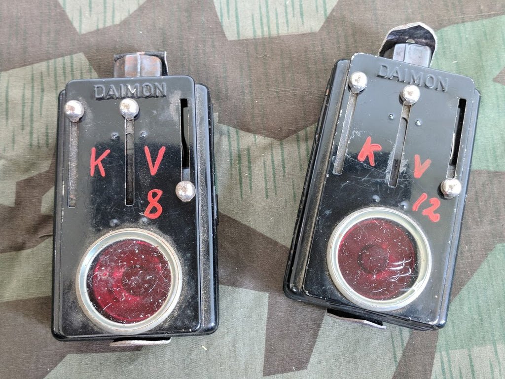 Daimon Flashlight with Colored Lenses — image 4