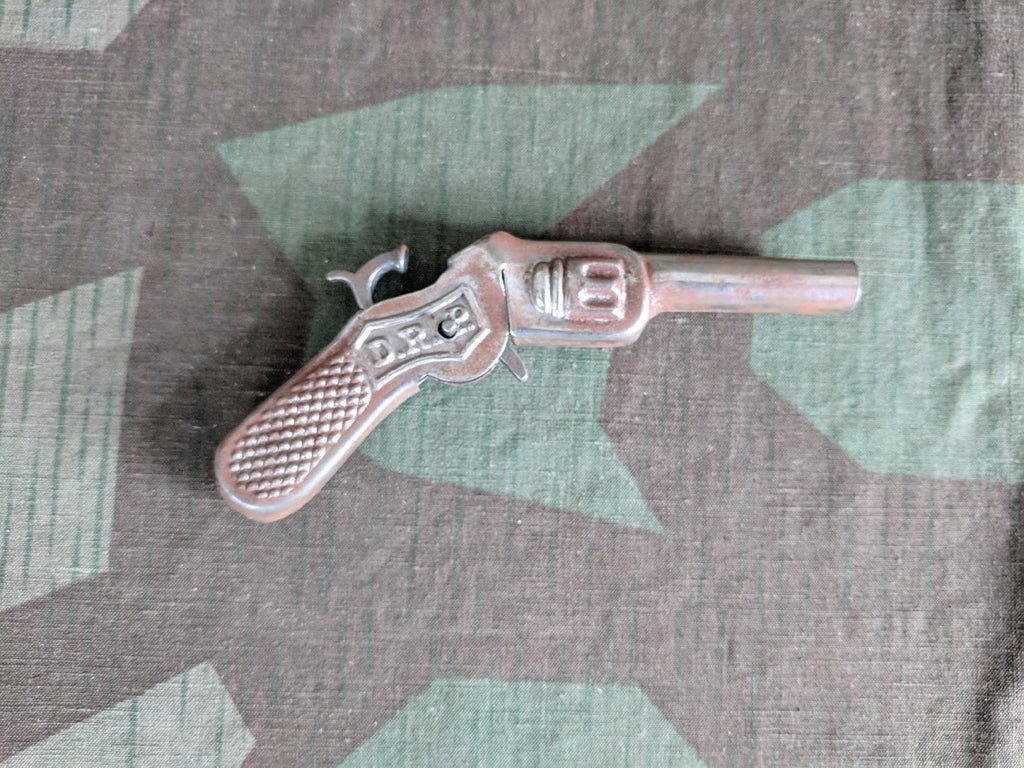 Hera D.R.P. Cap Gun Toy — image 4