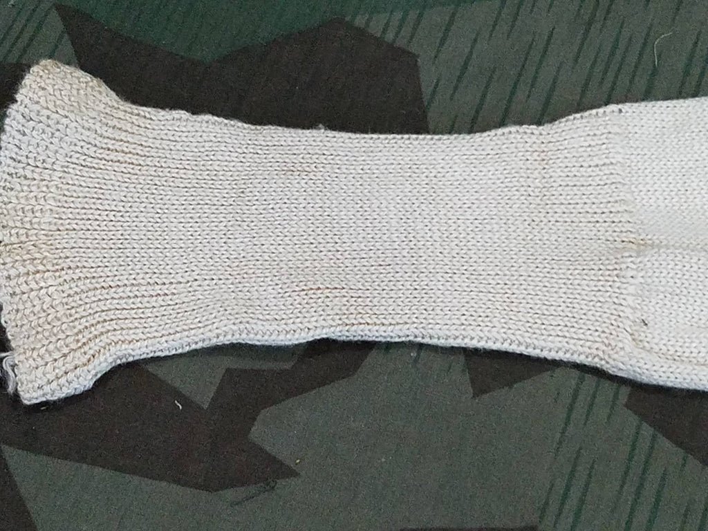 German Cream-Colored Socks Mens Size 11 -12 — image 2