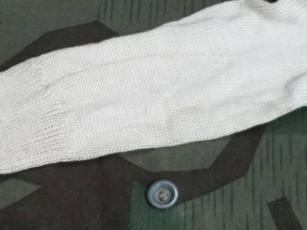 German Cream-Colored Socks Mens Size 11 -12 — image 4