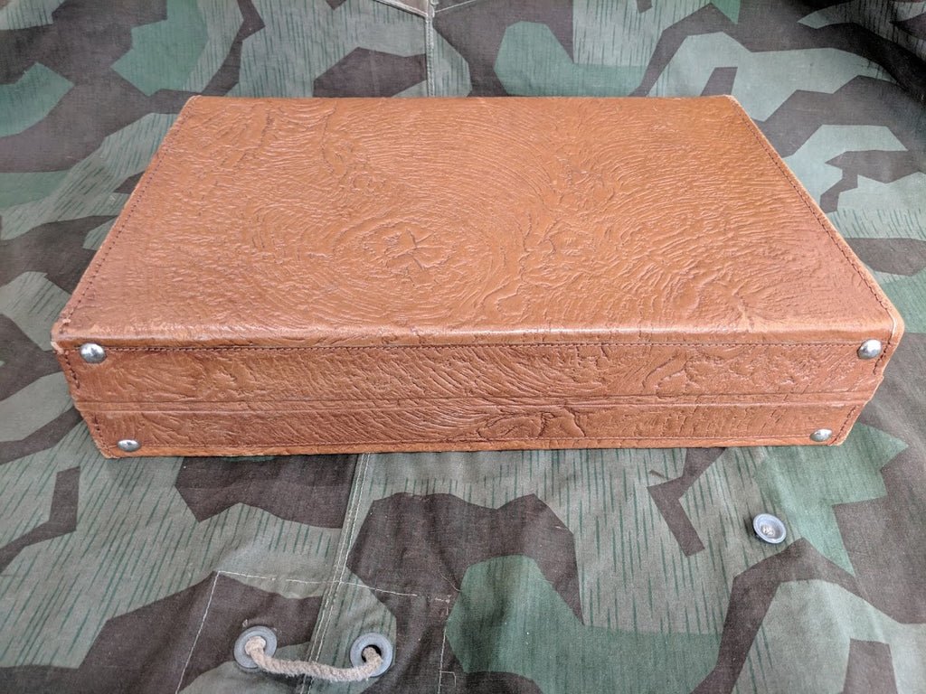 Amazing Original Traveling Toiletries Case DRGM Marked — image 12