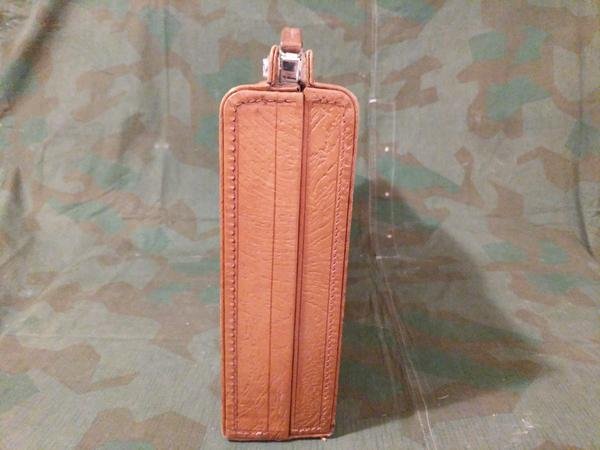 Amazing Original Traveling Toiletries Case DRGM Marked — image 13