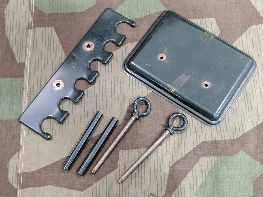 Dark Green Metal Stamp Holder — image 5