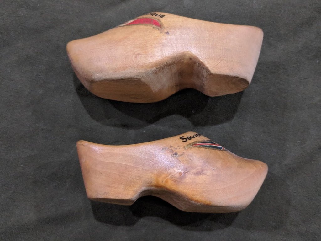 Souvenir De Belgique Wooden Shoes with Allied Flags — image 4