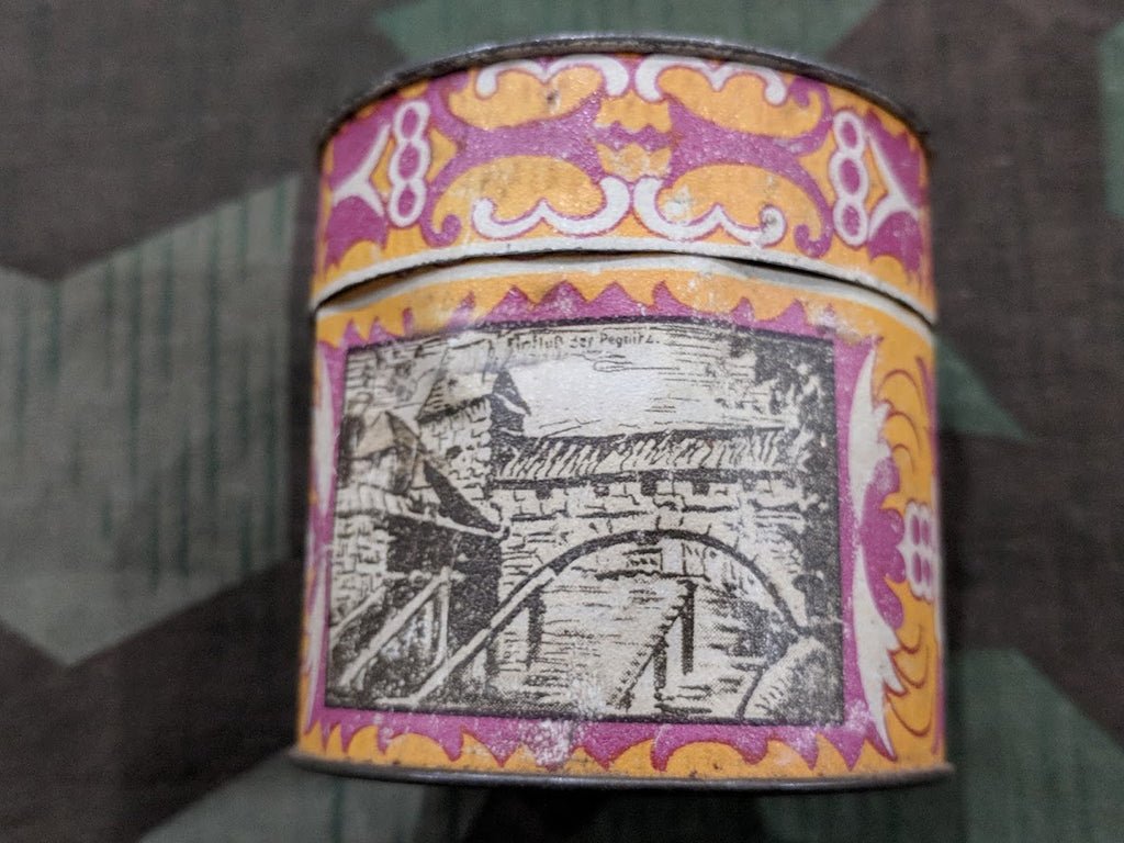 Small Nürnberg Lebkuchen Tin — image 4