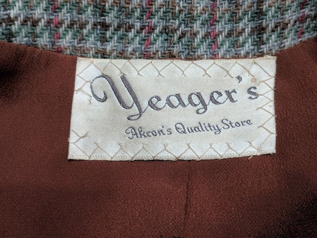 Green Plaid Wool Skirt Suit(B-37' W- 29' H-38') — image 9