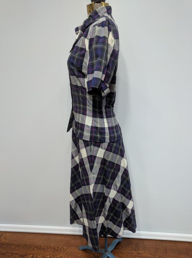 Plaid Outfit: Blouse and Skirt(B-35' W-24' H-36') — image 5