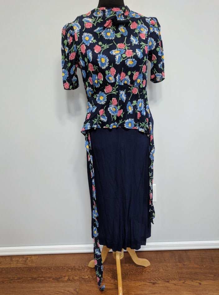 Blue Flower Print Dress w/ Matching Jacket(B-39' W-30' H-33') — image 5