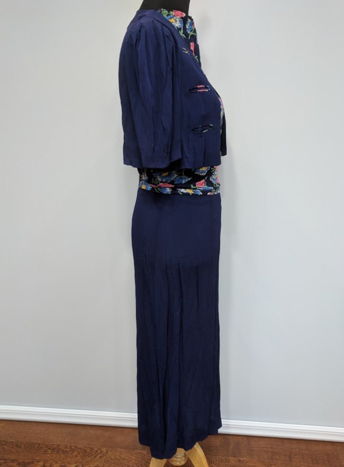 Blue Flower Print Dress w/ Matching Jacket(B-39' W-30' H-33') — image 6