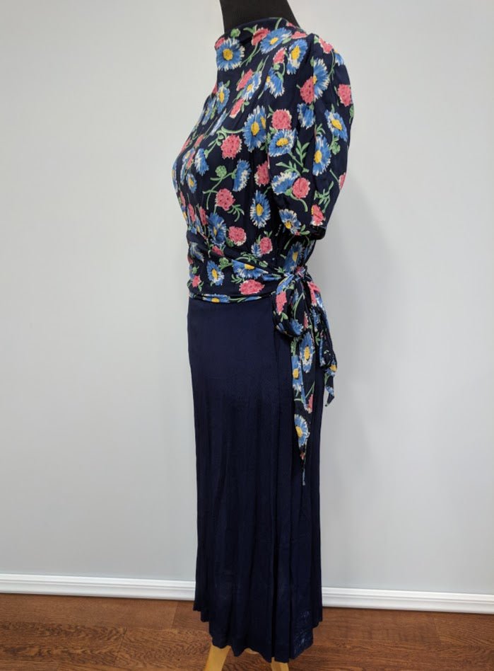 Blue Flower Print Dress w/ Matching Jacket(B-39' W-30' H-33') — image 7