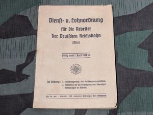 Dienst u. Lohnordnung Deustchen Reichsbahn Book 1938