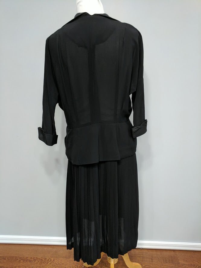Black Rayon Dress with Peplum(B-43' W-32' H-42') — image 6