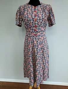 Novelty Print Feedsack Dress(B-39' W-31' H-41')