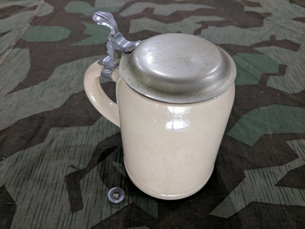 Period 1/2 Liter Beer Krug — image 2